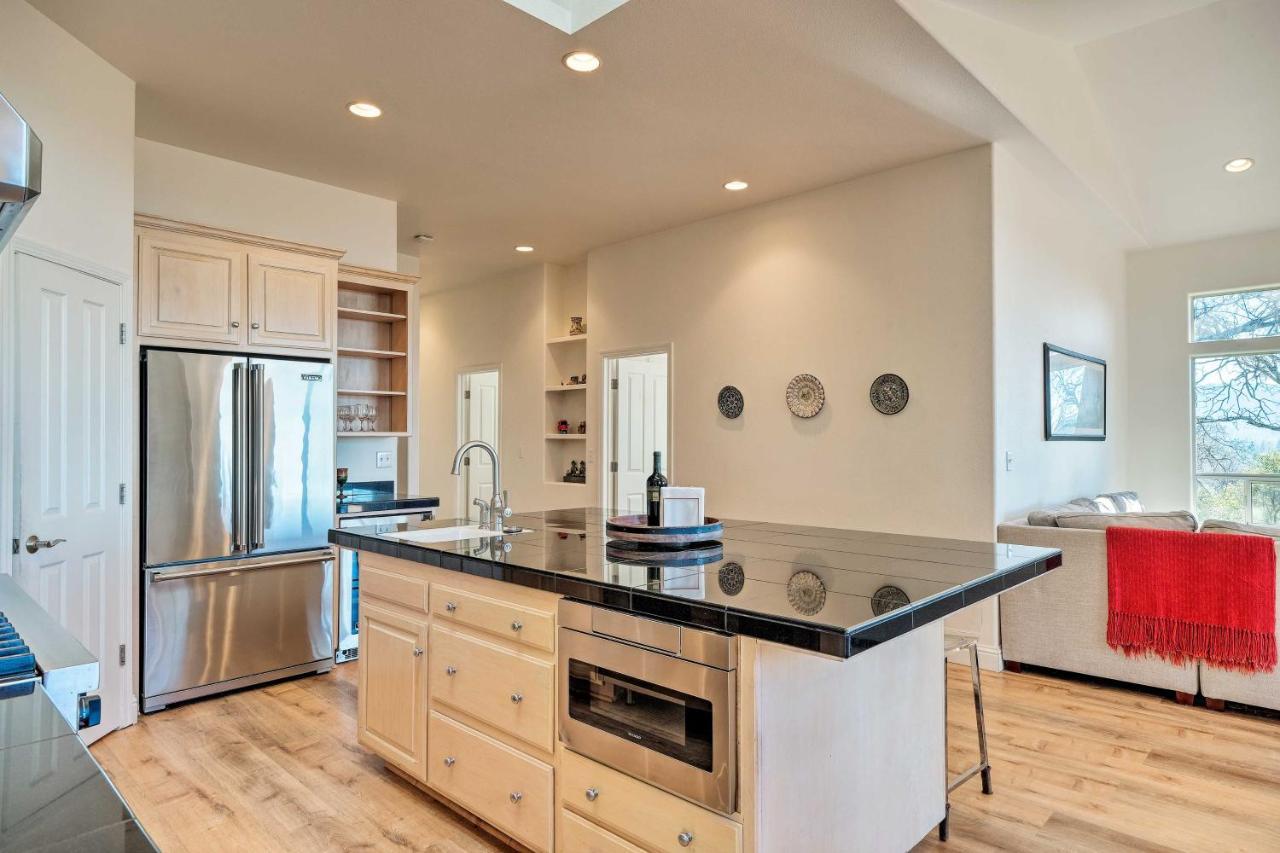 Peaceful Columbia Retreat With Hot Tub And Mtn Views! Villa Exterior photo