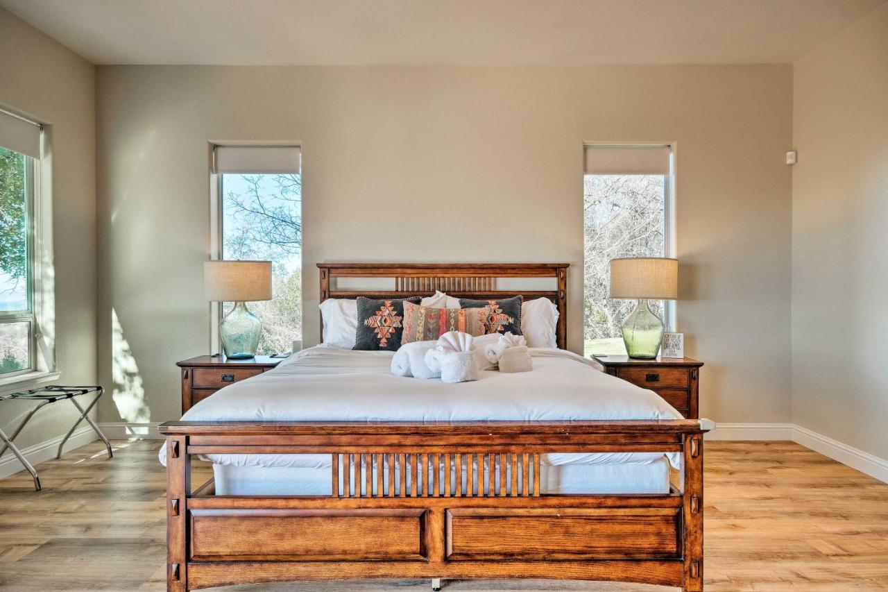Peaceful Columbia Retreat With Hot Tub And Mtn Views! Villa Exterior photo